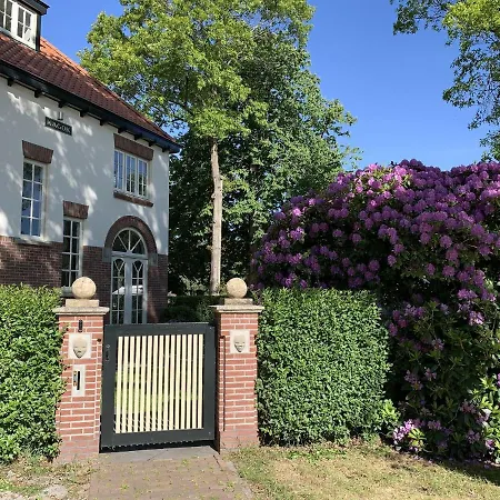 Stately In Near The Forest Βίλα